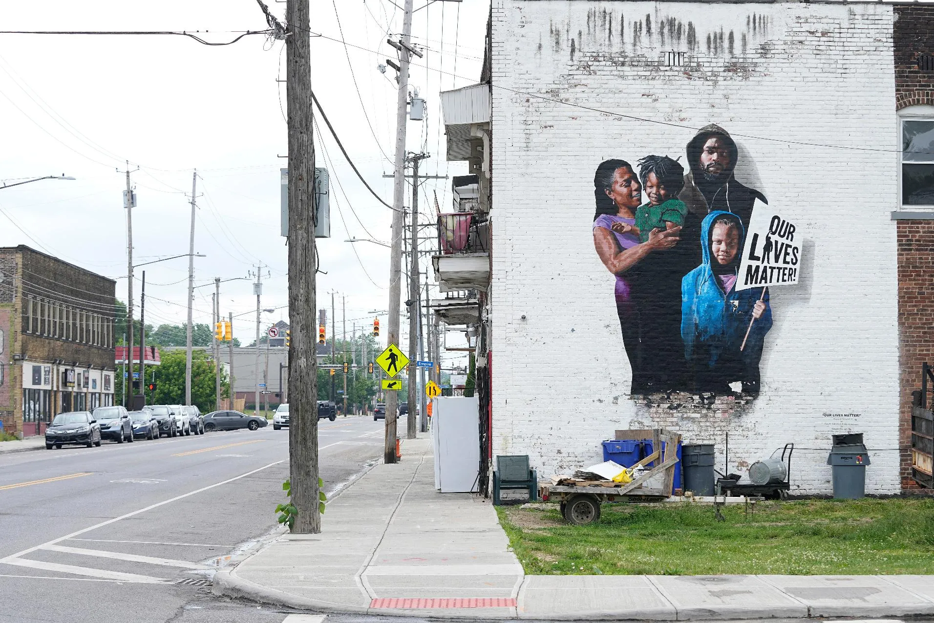 ee7ba070086d431b9ab50861582cdfdb_main_pharmacy_access-urban_57148