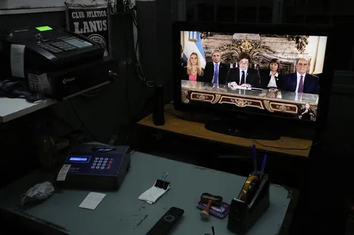 49e00912f62c4e0ba129befd59c9e7c2_preview_argentina_economy_01753