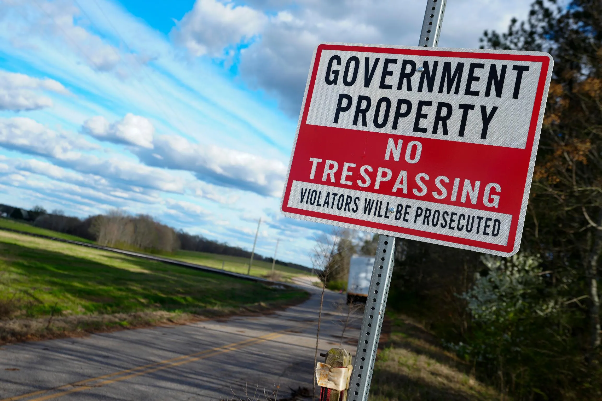 255c5875759f4fbbac66c9897f3361eb_main_electric_vehicles_rivian_lawsuit_04189