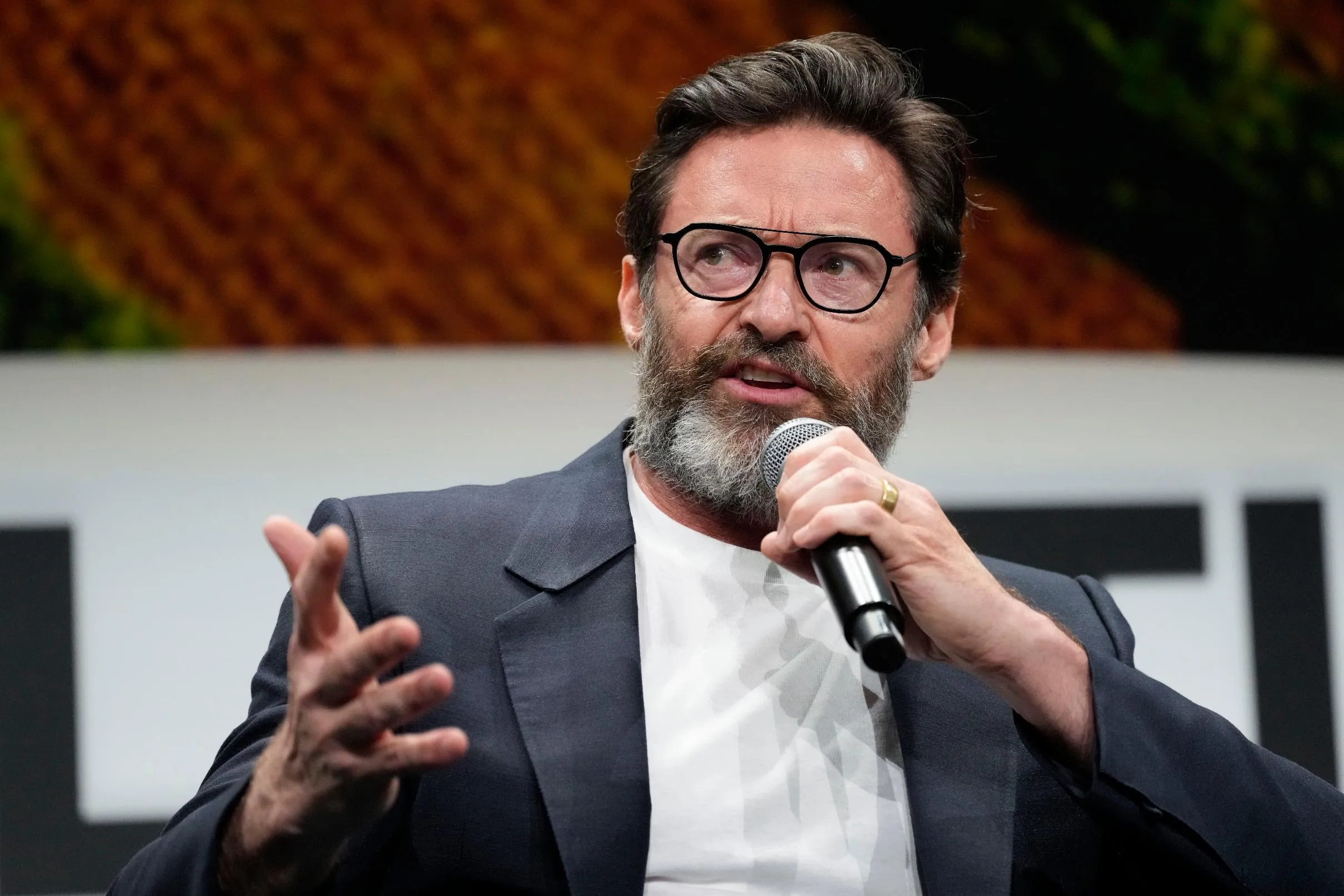 ccc5bebfc5b54c44acb2337398275700_main_philanthropy_global_citizen_72892