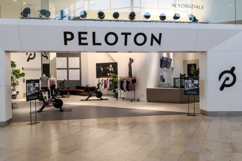 Peloton open store front with bike and apparel on display
