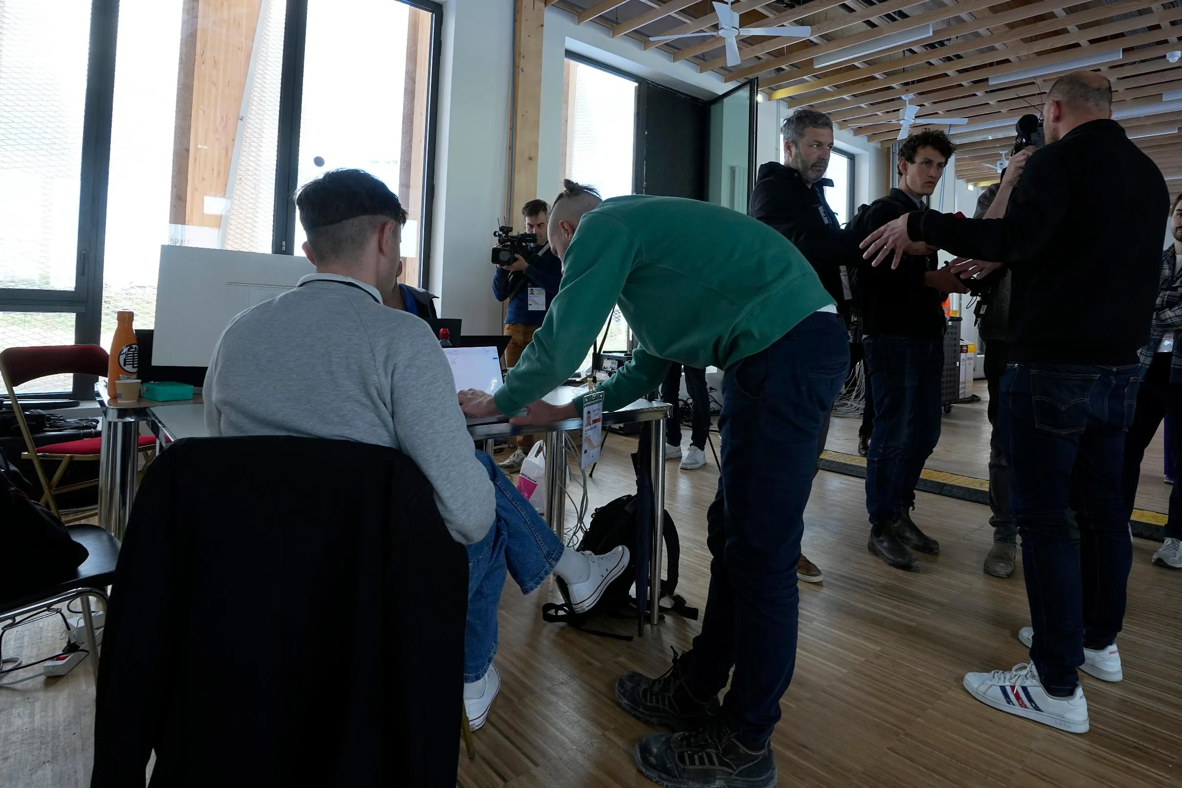 fc94da1d40f64f42b7884d46c1fa4305_main_oly_paris_2024_cyber_defenses_96953