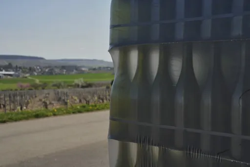 d8bc115fa6db438caa6f2b8ec1e4395f_preview_france_trump_tariffs_35603