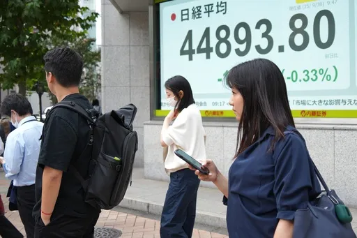 b0039bef7dc94c7c986e721fb18cd61a_preview_japan_financial_markets_53922