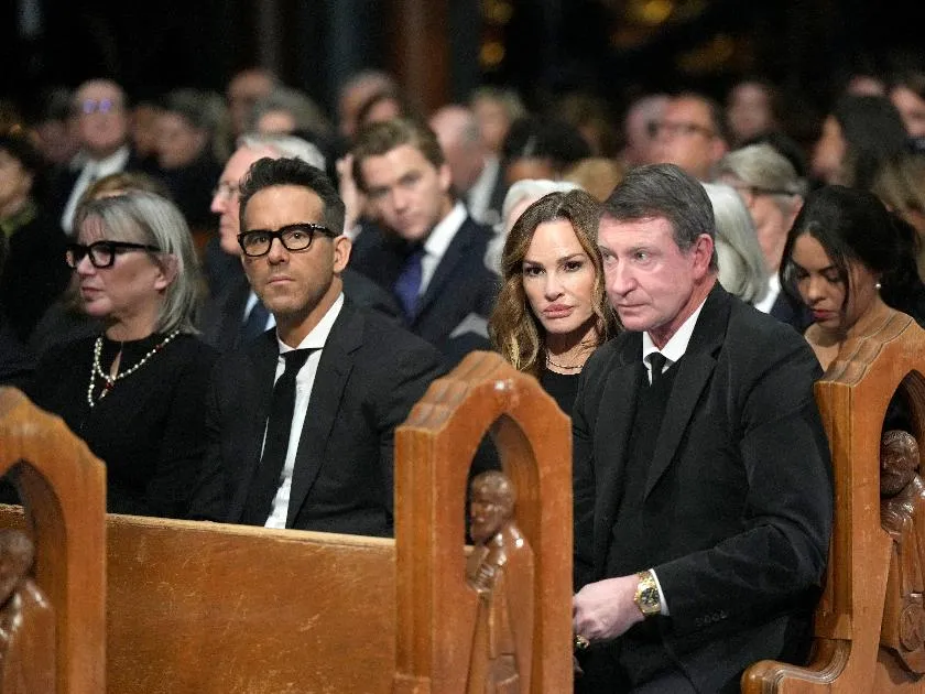 63042355ff6c486c8120f6305936010c_main_canada_mulroney-funeral_11169