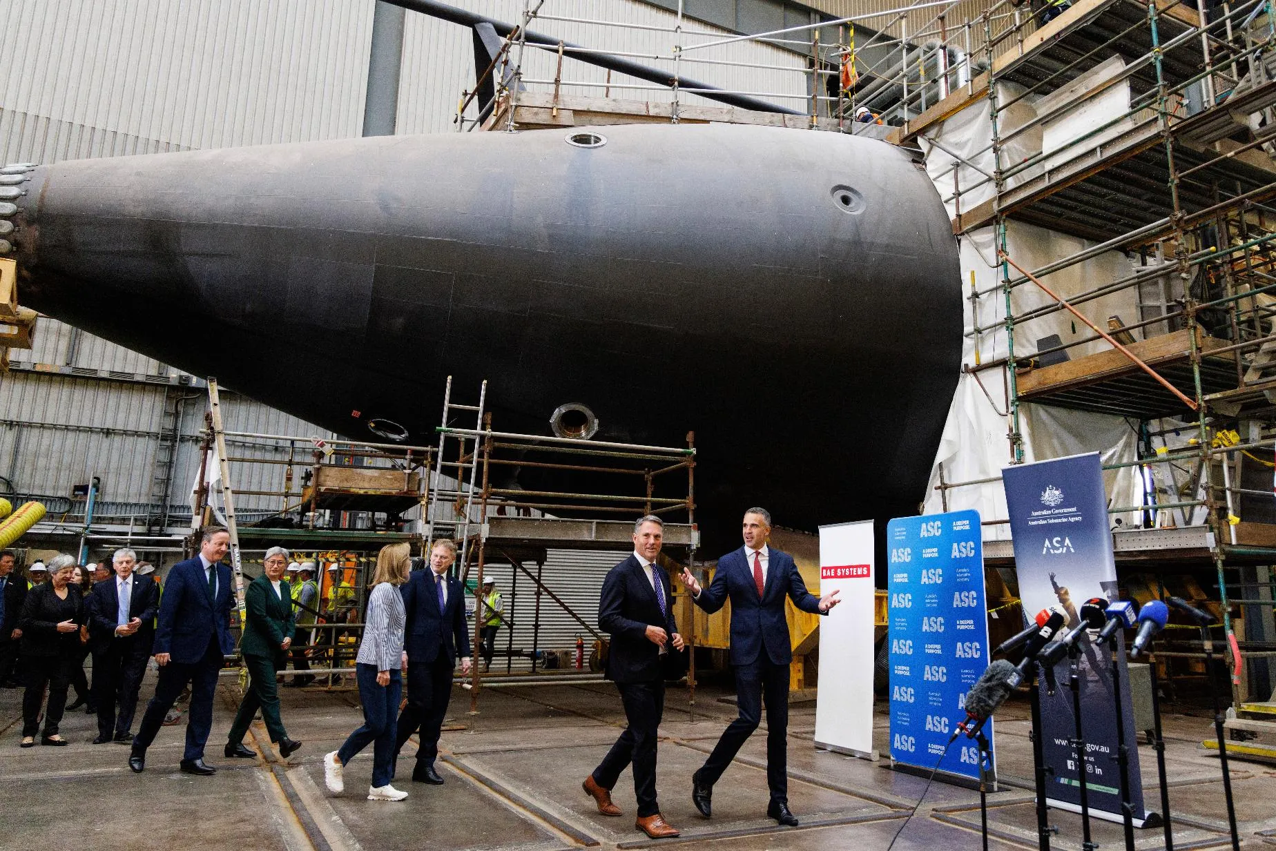 04d47c4730e04067b12ef7ca2273270d_main_australia_uk_submarines_83065