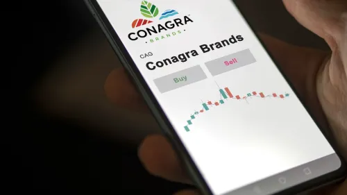 conagra-brands-stock-cag-min