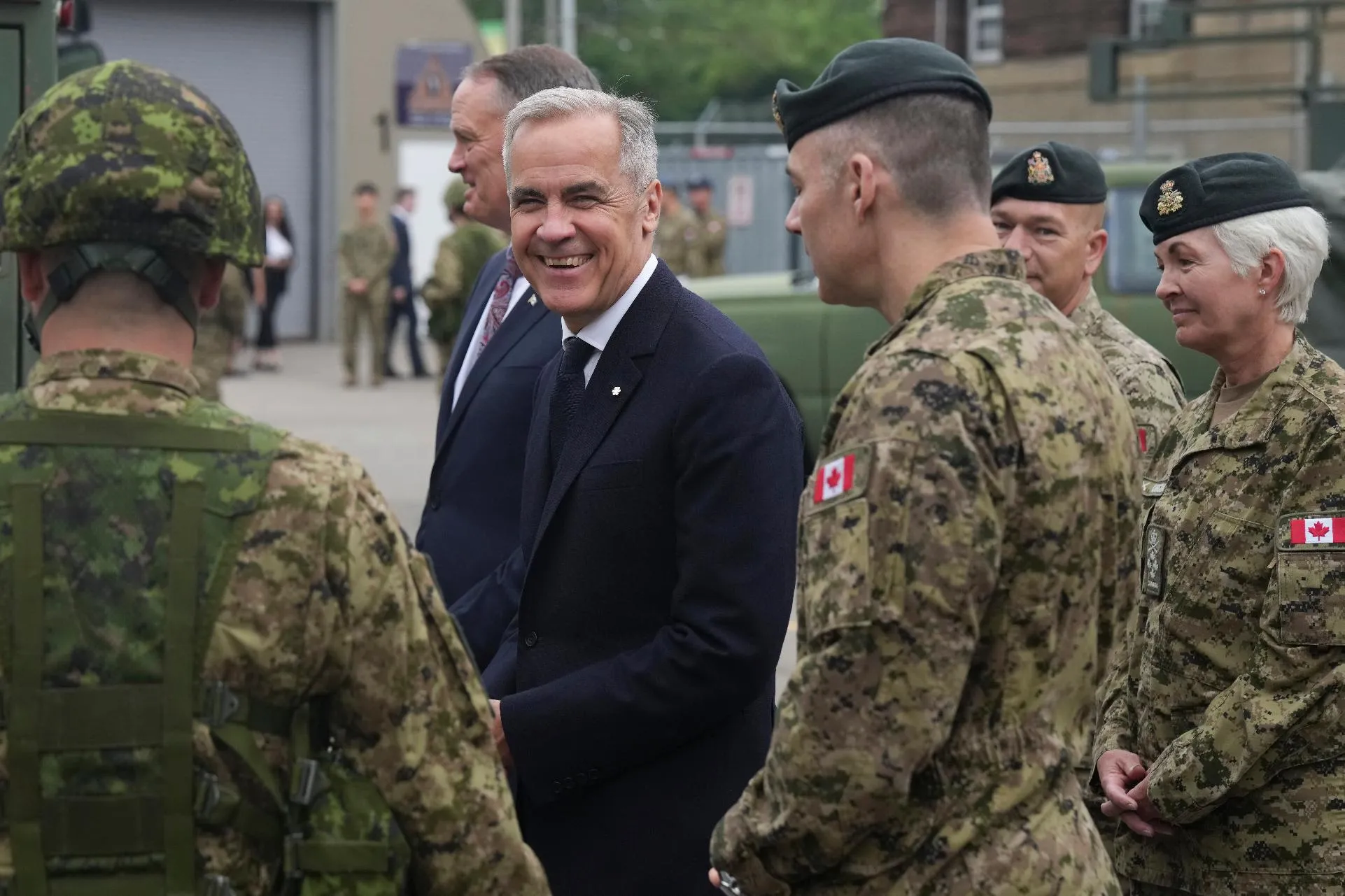 e0c04f9b74df407aa92c1442538e6709_main_canada_defense_spending_51077