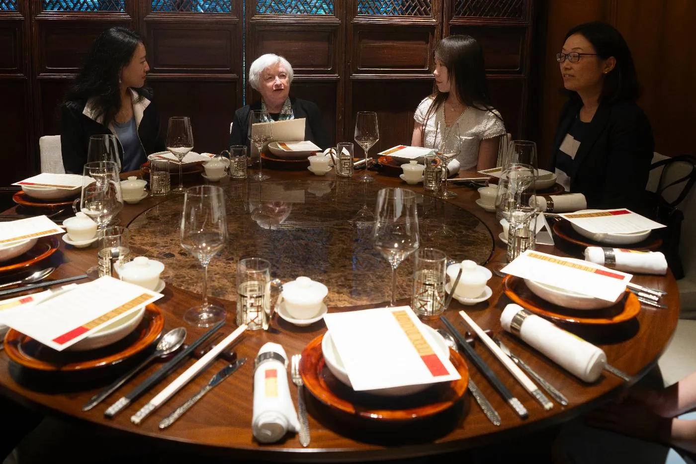 4dfa7f908c7b4148826c6ec95c1ea83c_main_china_us_yellen_food_23098