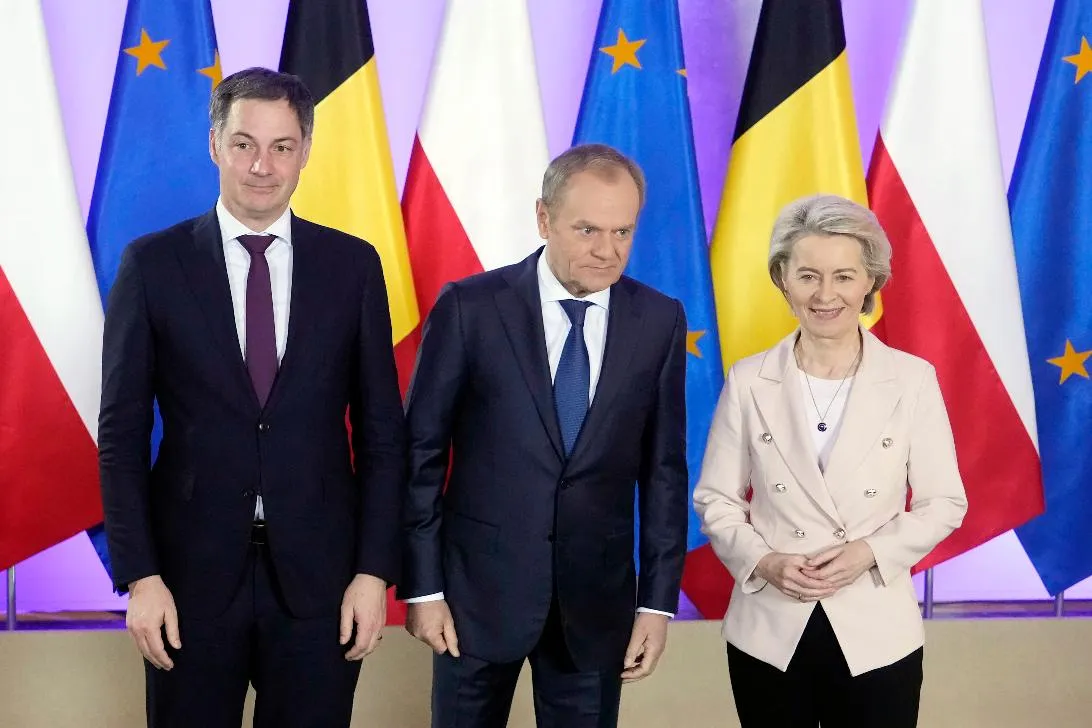 d5a6eb3b026e450ab1e05faef86577b2_main_poland_eu_belgium_68161