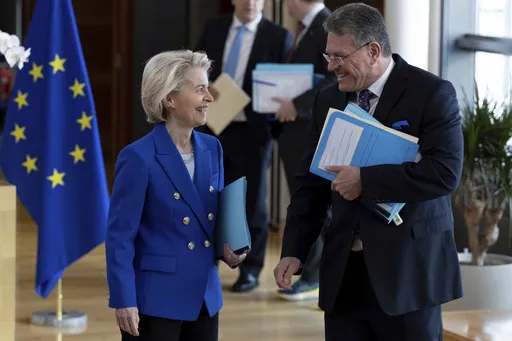 a9f8faa4876e48309e341d82fde9bb25_preview_trump_tariffs_37056