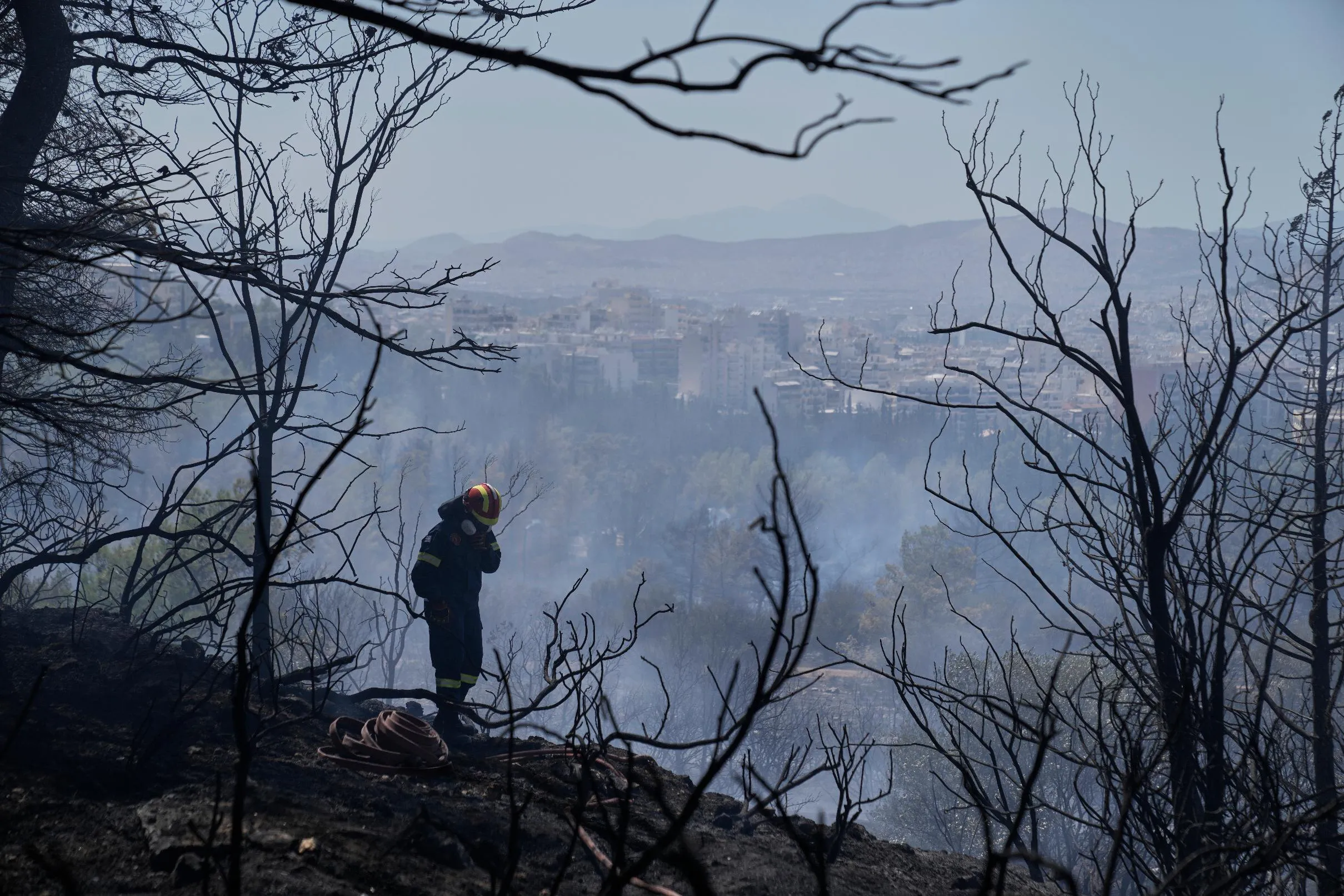 64c48edecb394547ae307898f8a5fd77_main_greece_wildfires_29816