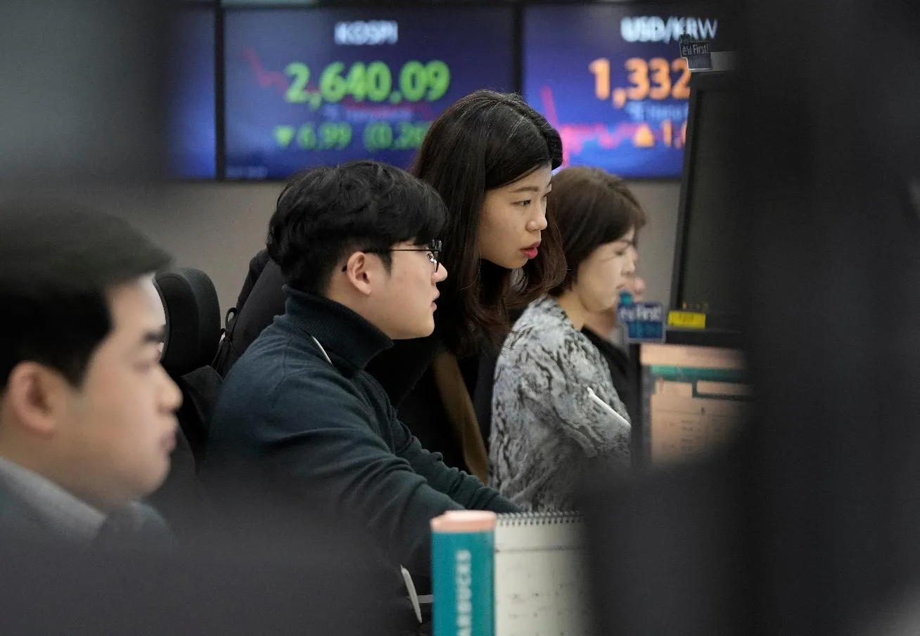 2f7b18d685db40c4a6db4fc2aed92b48_main_south_korea_financial_markets_57543