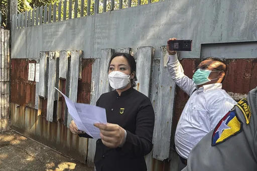 976cd699137b49269df4e596fd84cf5f_preview_myanmar_suu_kyi27s_house_11728