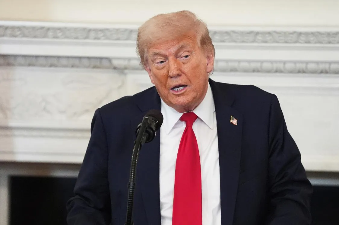 011e70fb366047d085fba91808635662_main_trump_03934