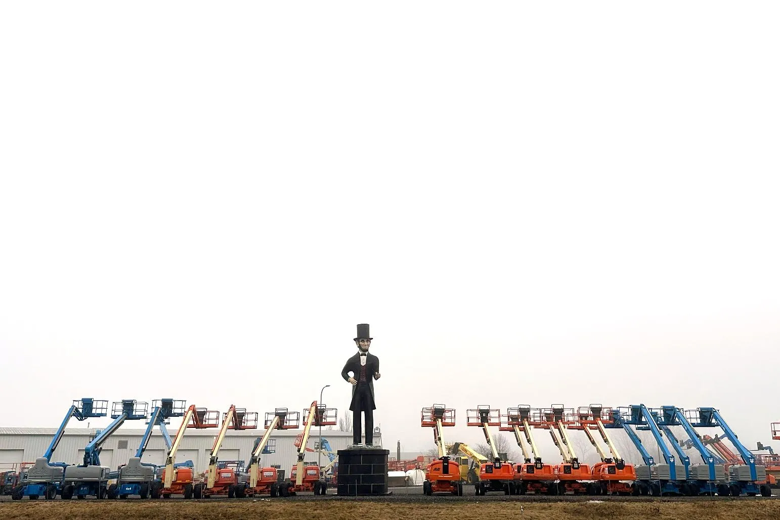 6bf9d5aed16440a0a08c9622a4320a58_main_presidents_day_explainer_26116