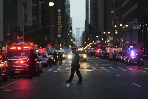 62543b3110fb4f71bdb287b9d18b335f_preview_shooting_new_york_city_97860
