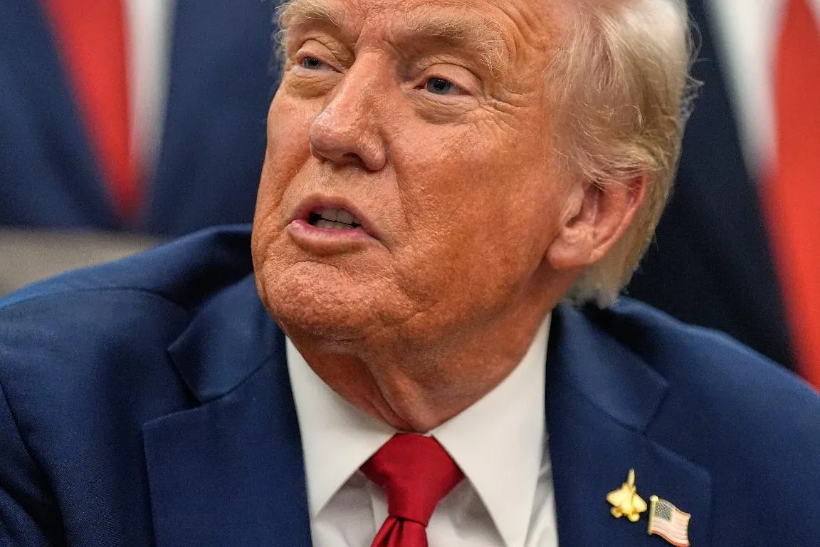 aac5a6ec95744e488c725fbe8250eed9_main_trump_03980