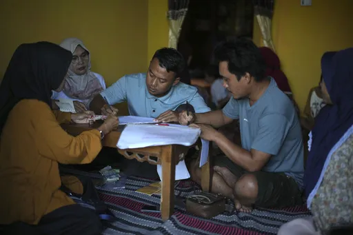 8e2577651e534f34b759f08ada953a53_preview_indonesia_cocoa_72240