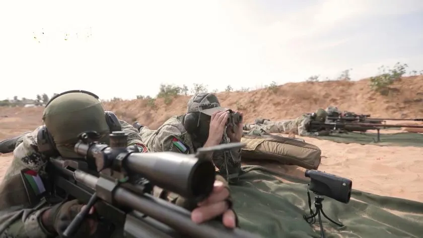 c02416719376412583a446e694c47e55_main_israel_palestinians_hamas_weapons_21646