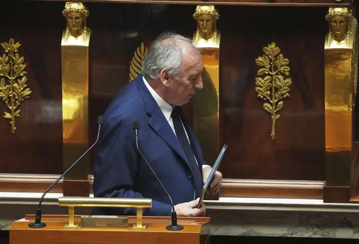 0110c6e2d8254740b5419620fbf49b38_preview_france_politics_24609