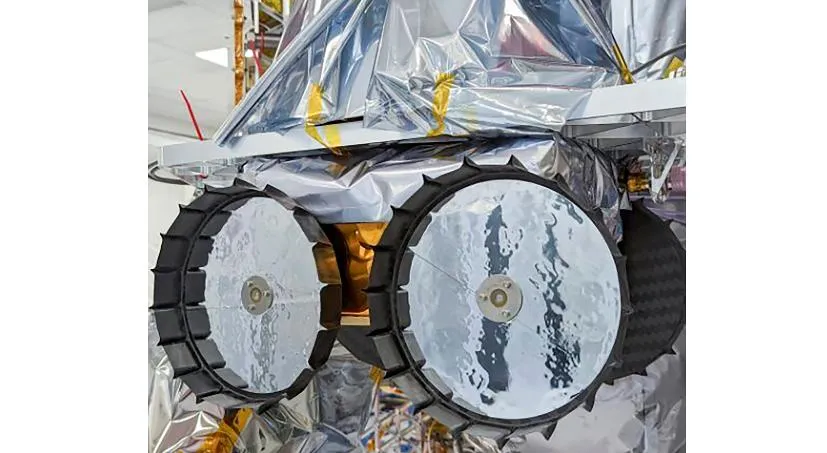 8b7cf4f9e54d447982077284a92605d3_main_moon_landing_25757