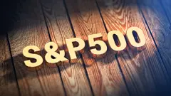 Shiny 3D Lettering depicting S&P500 on a wooden floor