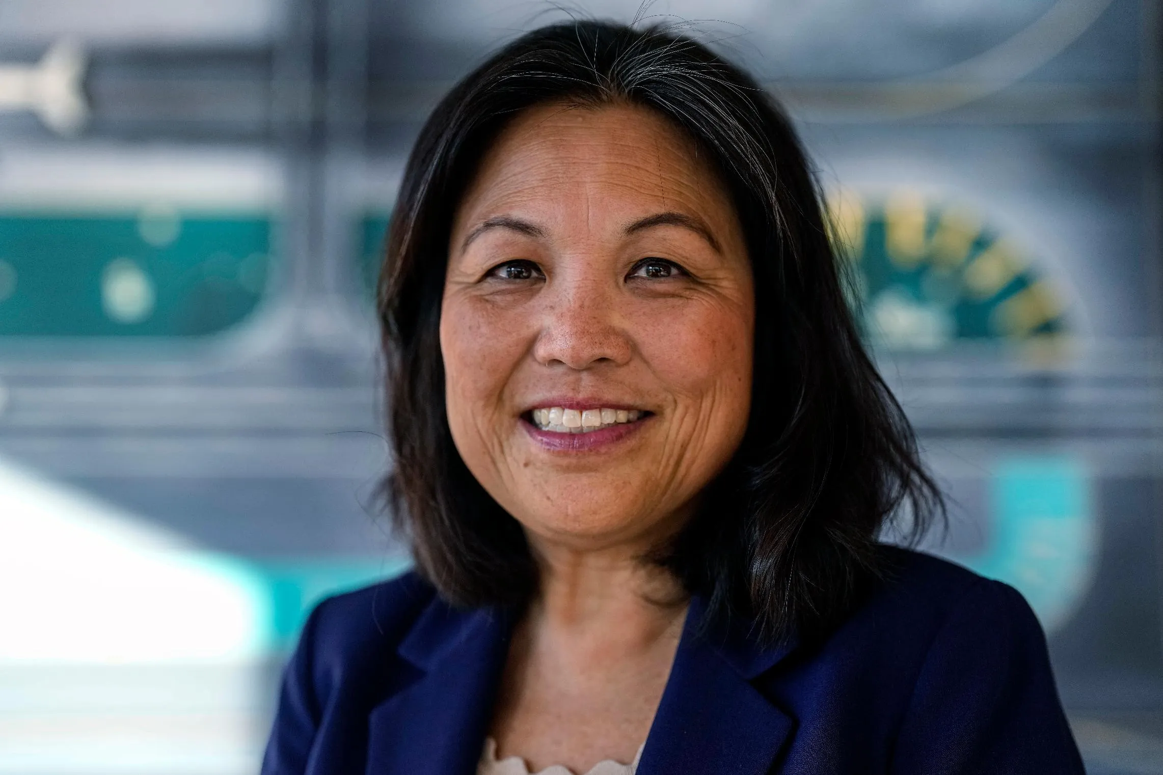 5622bf6600f942dba38682ff2f1589f5_main_uaw_labor_secretary_53034