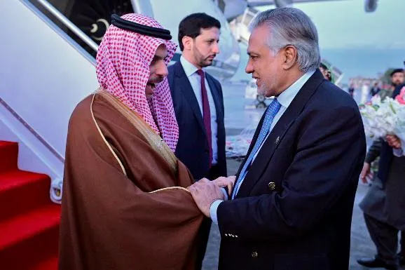 6e7b93b9f0d74c65b4049801563aae3f_main_pakistan_saudi_arabia_30267