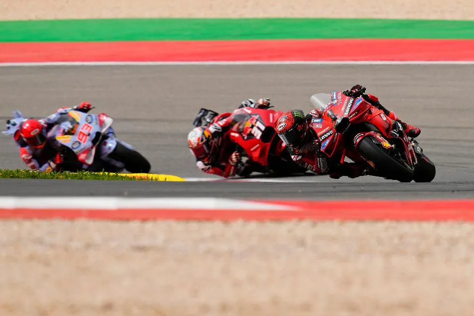 a1c78bb782b44767b80e87d3f23b2c17_main_portugal_motorcycle_grand_prix_55441