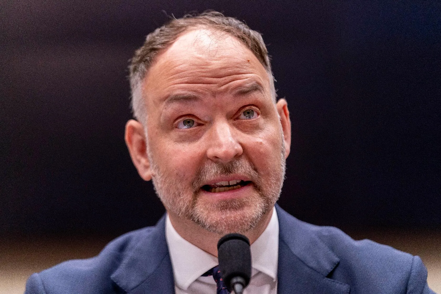 0ce2ffb93a8d4e71a2bf1a57a2c685a6_main_amtrak_ceo_28249