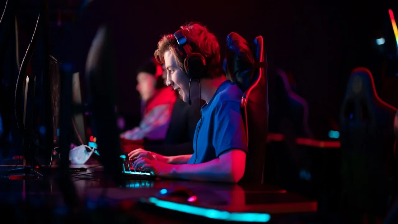 EsportsBillionDollarSPACFaZeClanshockentryat20Xsales_2a74863da077a5fa665f79767bc500cd