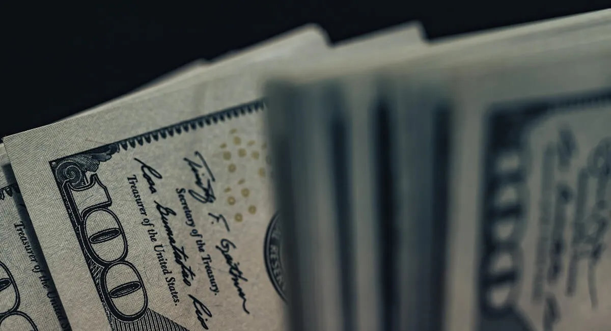 Howwouldyouinvest1400__dcb427fbc5a09af159b2d65c62296b95_2000