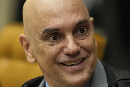 c2a2cde8eb1d4a47adcdc3085cb9e6be_preview_brazil_social_media_regulation_85729