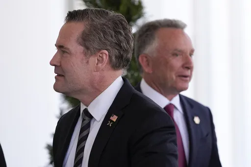 2248337e7756426c8cad62d9d2892e76_preview_trump_40674