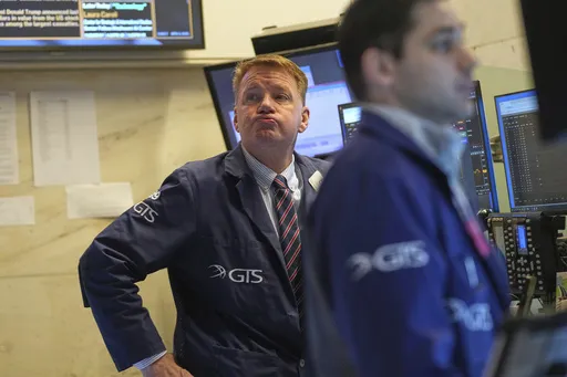 2ee88dd6f46e4c7781f4bd69c80f4708_preview_financial_markets_wall_street_34130