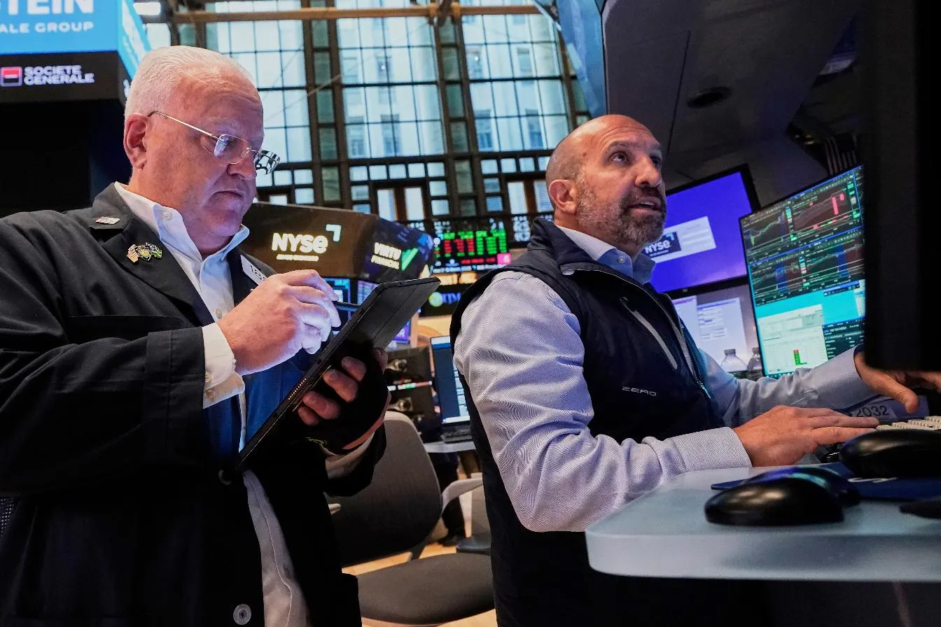 884965abe30643778443eadb6506cd4f_main_financial_markets_wall_street_79483