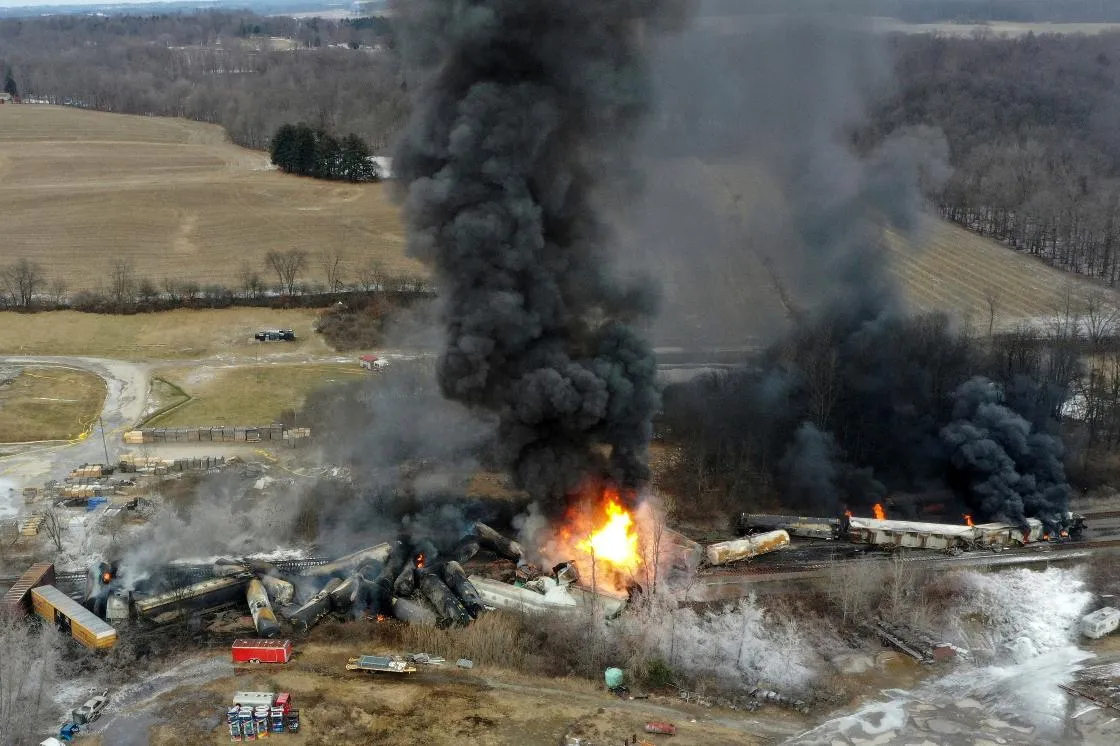 9f6bacd65d2c443abff5e9feffe53c5a_main_train_derailment_ohio_56744
