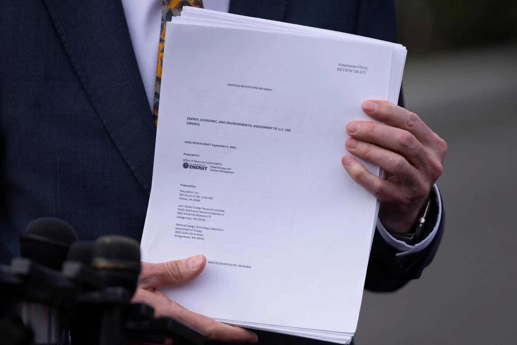 e11842fe6d9f4a58932426707fb211fe_main_asia--us-trade-lng_79256