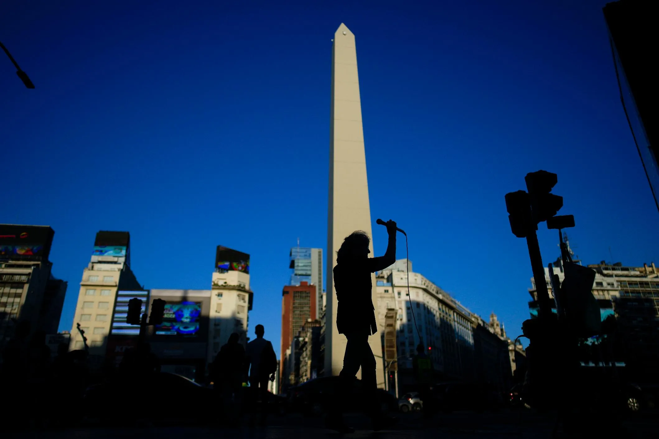 cfbdc3077b8e41b5b0f350f1adb065b6_main_argentina_milei_100_days_82302