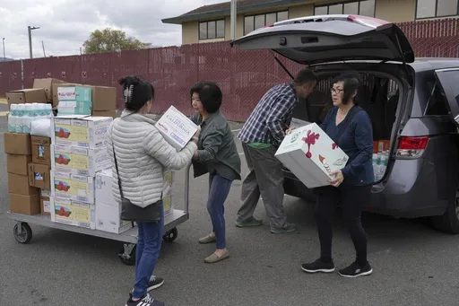 64a8273b777544f4801b0a872dd62ecc_preview_philanthropy_food_banks_04953